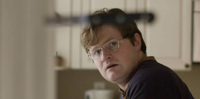 23:30: Der ondskapen bor (S7 E2) (S7) | FEM | 1/7 2026