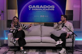 Casados y Complicados con Santi y Laurita season-1: Te amo, pero quiero que cambies