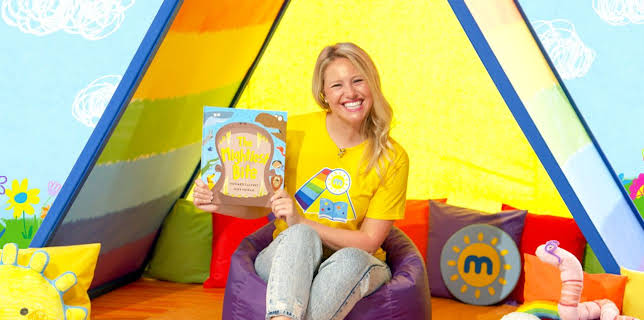 9:10 AM: Milkshake! Story Den (S4 E7) (S4) | Channel 5 | 1/26 2026