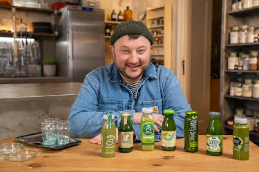 23:15: besseresser: Softe Drinks, harte Wahrheiten | ZDFinfo | 4/17 2026