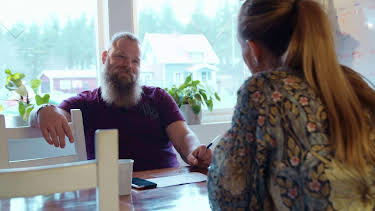 13:00: Lyxfällan (S31 E6) (S31) | TV3 | 5/5 2026