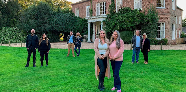 7:25 PM: Four in a Bed | More 4 | 11/26 2025