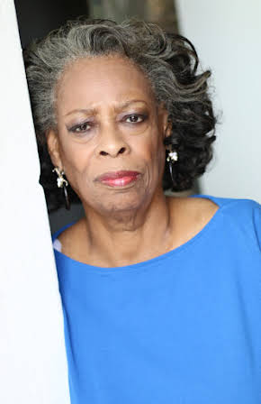 Carol Sutton as Hostage Woman
