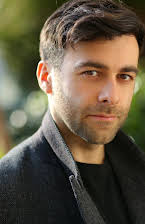 Huw Parmenter als Adam