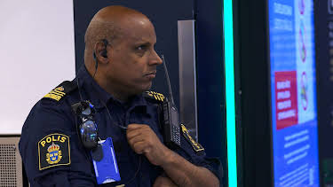 21:00: Grensevakten Sverige (S6 E6) (S6) | MAX | 6/2 2026