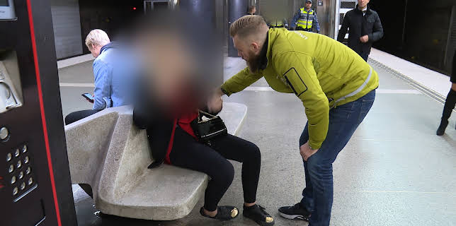 00:05: T-banen Stockholm (S9 E4) (S9) | MAX | 1/29 2026