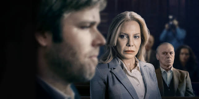 Crímenes de familia (2020)