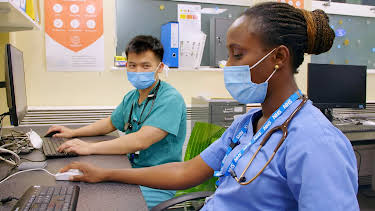 12:00 AM: Emergency: First Time Medics (S1 E4) (S1) | W | 4/10 2026