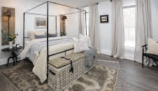 Good Bones - Mutter, Tochter, Home-Makeover