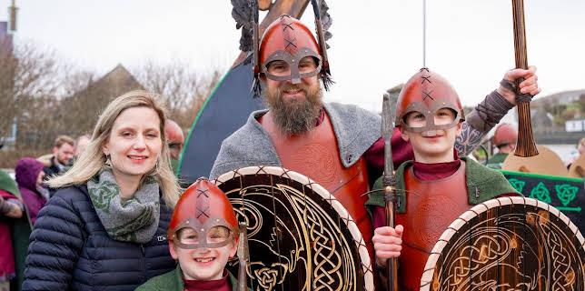 9:15 AM: Shetland: Scotland's Wondrous Isles (S1 E3) (S1) | Channel 5 | 11/22 2025