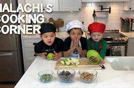 Malachi's Cooking Corner: Day 1- Partridge in a Pear Tree, Chocolate Covered Pears