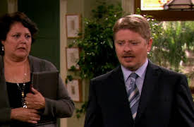 Hot in Cleveland Season 1: Good Luck Faking the Goiter