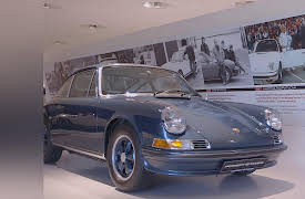 Supercars: 50th Anniversary of Porsche 911