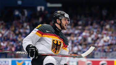 20:15: Hockey-VM | TV6 | 5/18 2026
