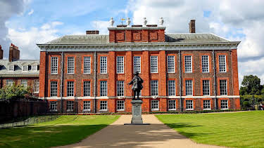 1:00 PM: Secrets of the Royal Gardens | Channel 5 | 8/1 2026