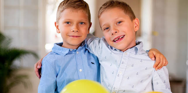 12:40: Bli med heim: Tvillingar | NRK Super | 11/2 2025