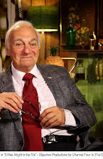 Roy Hudd som 