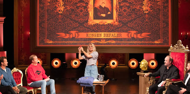 23:50: Kongen befaler (S2 E5) (S2) | TVNorge | 3/23 2026