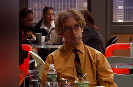 Less Than Perfect Season 1: Pilot