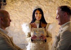 Heilt dronning!: På veg til alteret