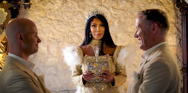 02:55: Heilt dronning!: På veg til alteret | NRK 2 | 1/18 2026