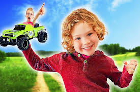 Braxton, Ryder & Sawyer Show: Mega Monster Trucks by pocket.watch: Epic Monster Truck Rescue!