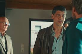 Sovande hundar: Chez Amis