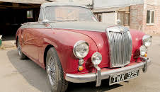 Bangers & Cash (S8 E2)