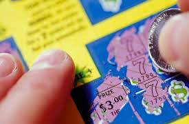 Your Deceptive Mind: A Scientific Guide to Critical Thinking Skills: Poor at Probability - Our Innate Innumeracy