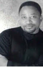 Jim R. Coleman som Guard #2