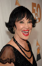 Chita Rivera como Nickie