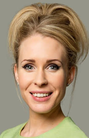 Lucy Beaumont as 