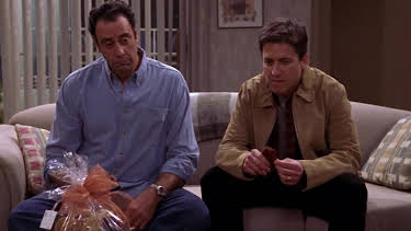 13:10: Alle elsker Raymond (S6 E10) (S6) | TV3 | 5/26 2026