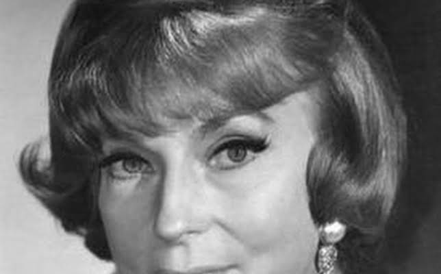 Agnes Moorehead