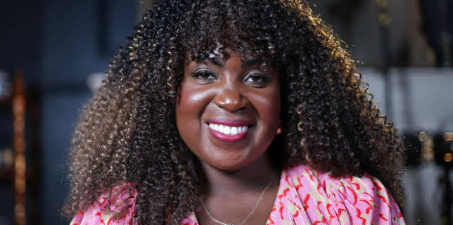 6:00 PM: Secrets of the Royal Palaces (S5 E1) (S5) | Channel 5 | 1/8 2026