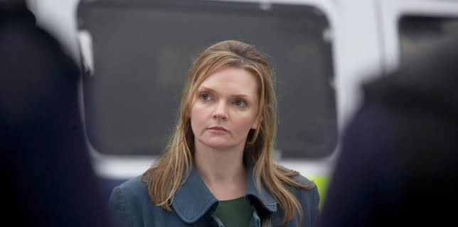 22:45: Kommissarie Lynley (S6 E3) (S6) | Kanal 11 | 10/16 2025