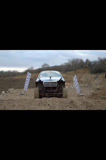 06:00: Súpercoches de desguace: Mercedes Clase X | National Geographic | 4/6 2026