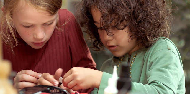 15:30: Saïd & Anna: Racerbilen | NRK Super | 1/9 2026