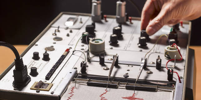 16:40: Forsvunnet (S1 E13) (S1) | VOX | 3/5 2026