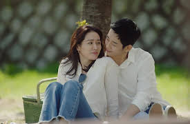 Something in the Rain: Something in the Rain Episode 15