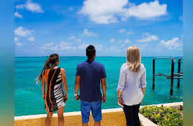 Bahamas Life, Season 1: From Barrier Reef to Bahamas