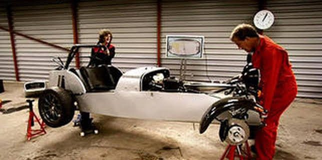 4:00 PM: Top Gear (S8 E6) (S8) | Dave | 2/12 2026