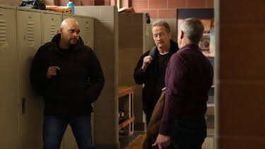 18:35: Chicago Fire (S12 E8) (S12) | Viasat Series | 3/28 2026