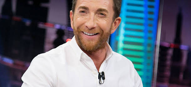 Pablo Motos pide publicamente perdón a su hermana en directo.