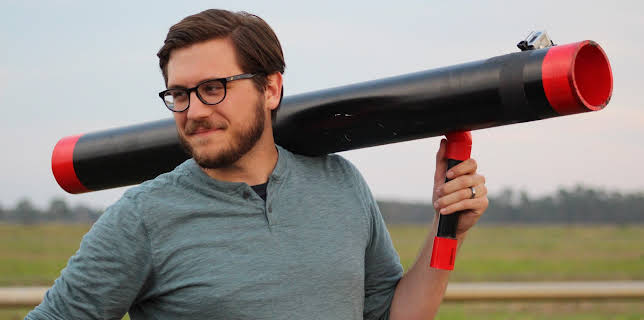 21:25: Street Science (S1 E2) (S1) | Discovery Science | 1/27 2026