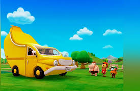Boing: The Play Ranger: Look at That Flying Banana Camper!
