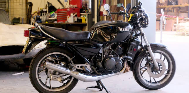 6:00 PM: Bangers & Cash (S9 E5) (S9) | Yesterday | 11/15 2025