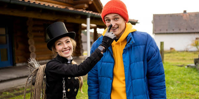 07:55: Checker Julian | Das Erste | 12/31 2025