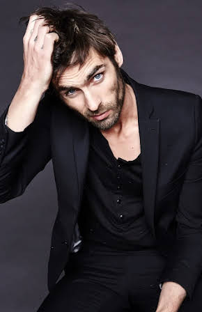 Tyson Ritter as 