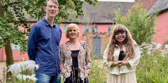 3:00 PM: Escape to the Country (S25) | BBC One Channel Islands | 11/12 2025